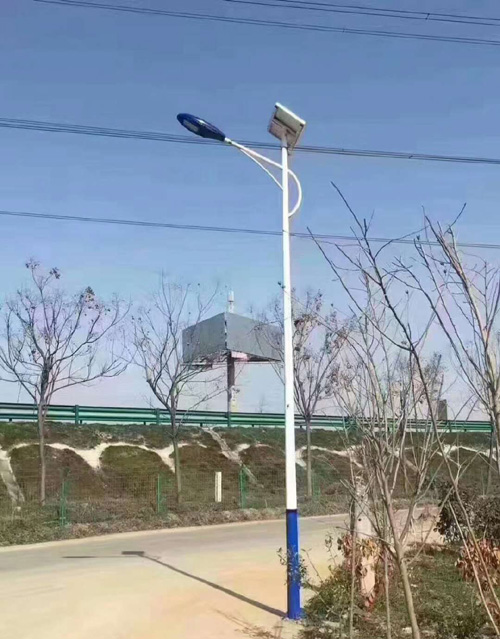 太陽能路燈